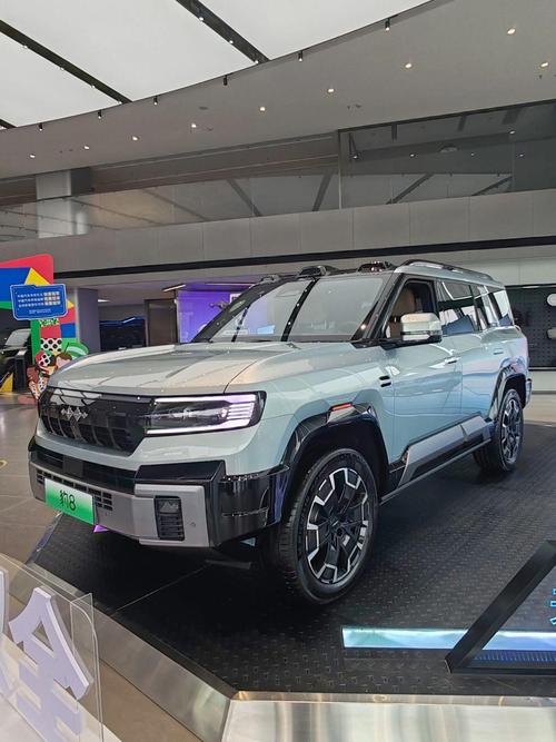 广州海珠区嘉顺泽企业管理咨询比亚迪方程豹硬派越野的爆款，英菲尼迪35周年与你共成长